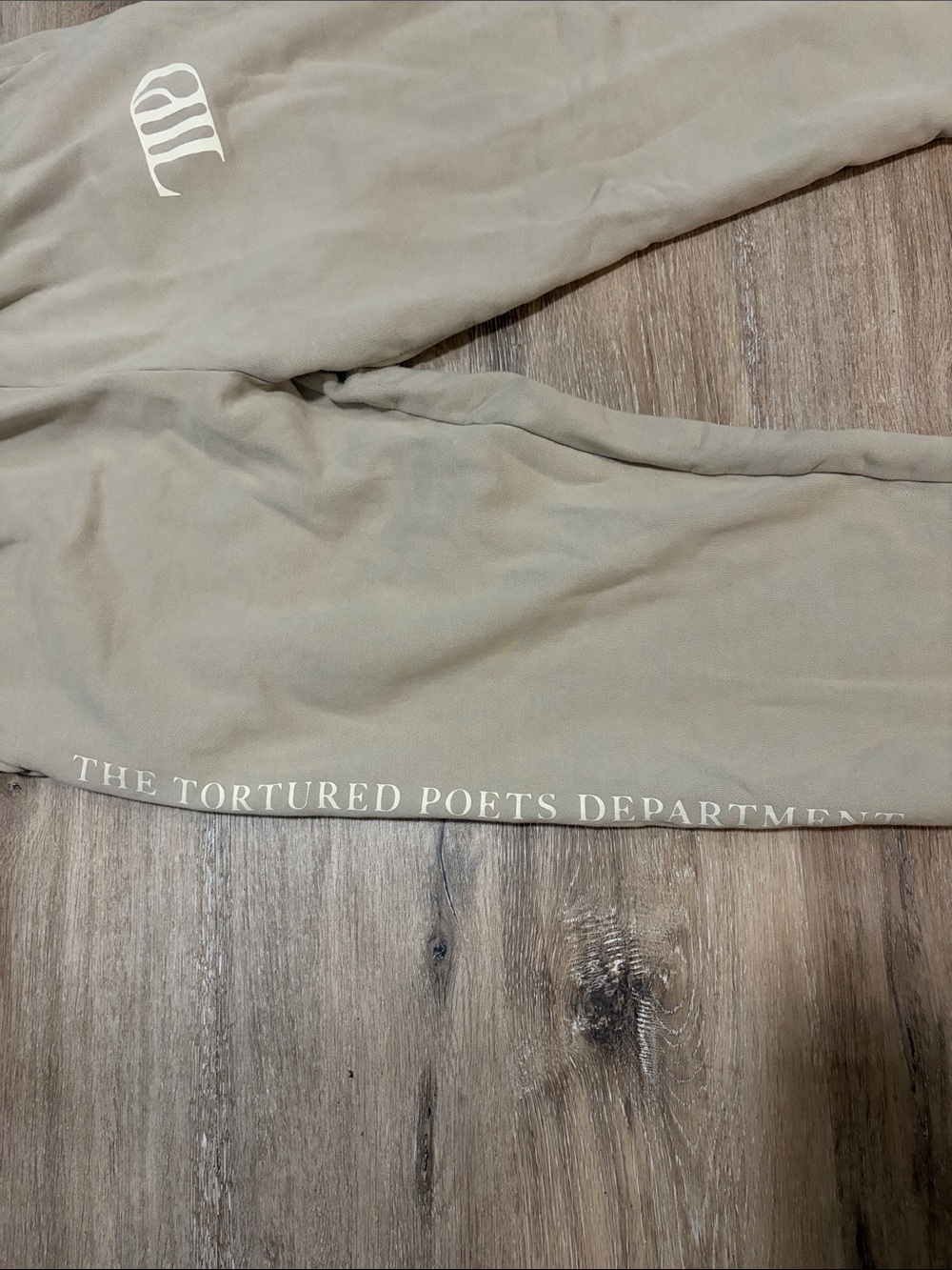 Taylor Swift The Tortured Poets Department Sweatpants size XXL - Picture 2 of 6